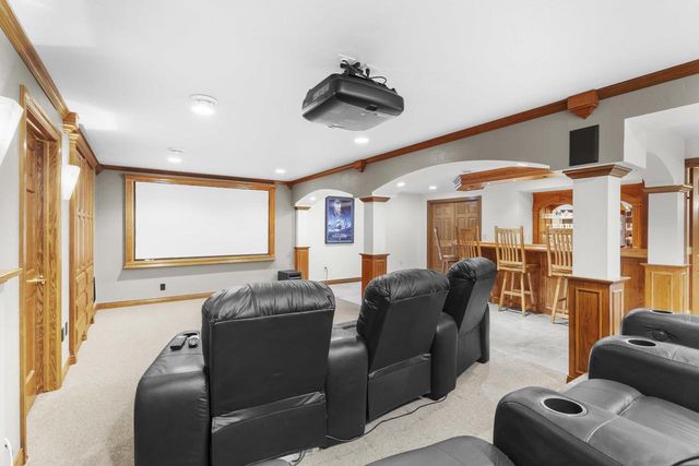 W7828 HILLVIEW ROAD, Hortonville, WI 54944