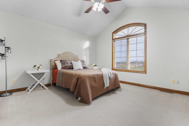 W7828 HILLVIEW ROAD, Hortonville, WI 54944