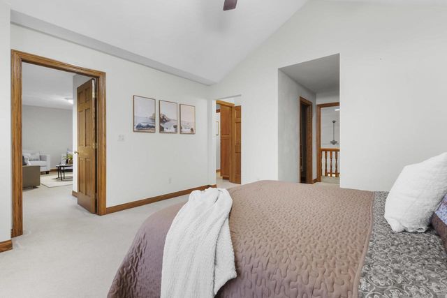 W7828 HILLVIEW ROAD, Hortonville, WI 54944
