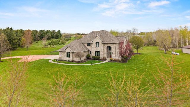 W7828 HILLVIEW ROAD, Hortonville, WI 54944