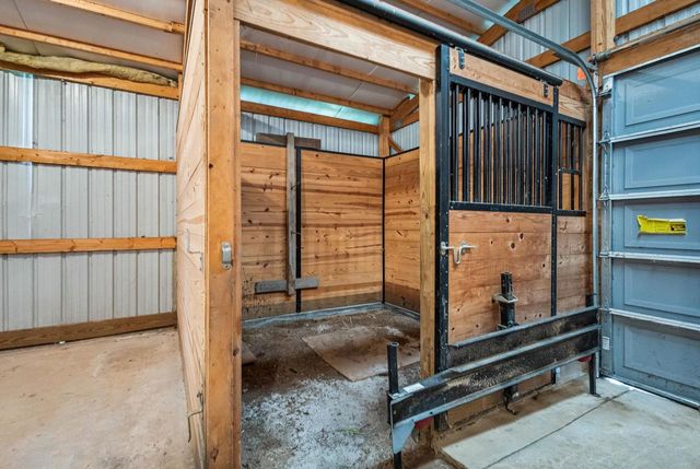 W7828 HILLVIEW ROAD, Hortonville, WI 54944