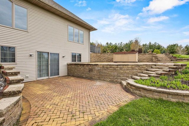 W7828 HILLVIEW ROAD, Hortonville, WI 54944