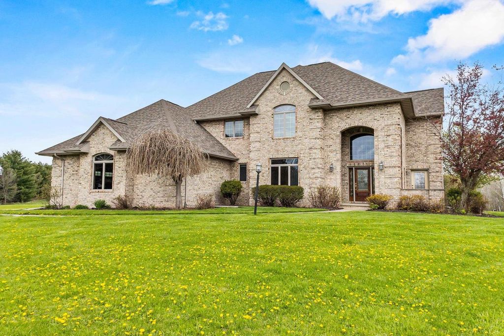 W7828 HILLVIEW ROAD, Hortonville, WI 54944