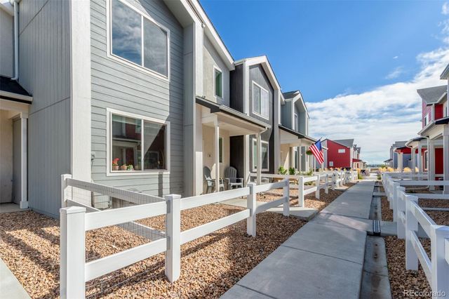 500 S Denver Avenue 7B, Fort Lupton, CO 80621