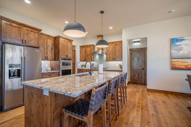 56964 Dancing Rock Loop Lot 97, Bend, OR 97707