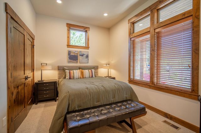 56964 Dancing Rock Loop Lot 97, Bend, OR 97707