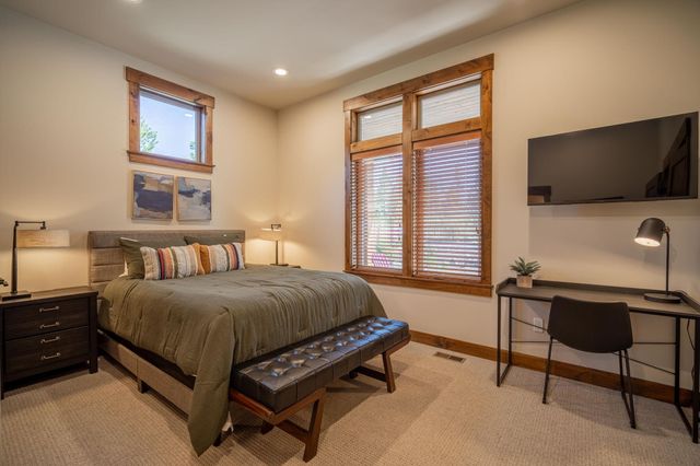 56964 Dancing Rock Loop Lot 97, Bend, OR 97707