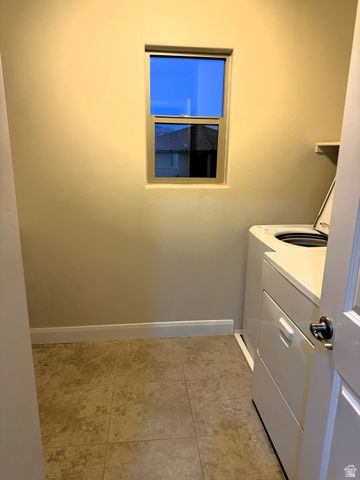 2577 N BELLA VISTA DR, Santa Clara, UT 84765