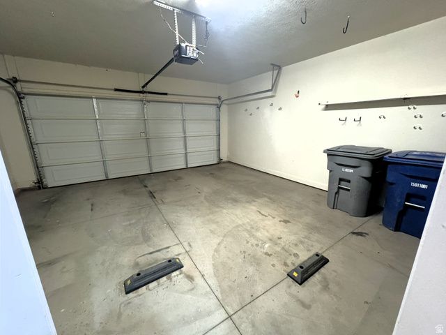 2577 N BELLA VISTA DR, Santa Clara, UT 84765