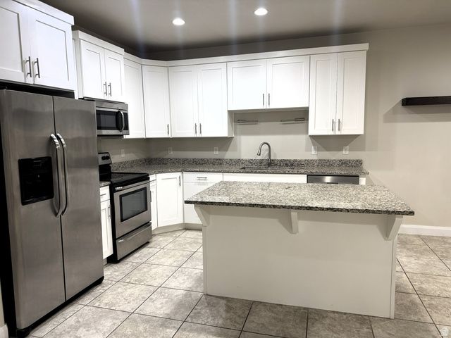 2577 N BELLA VISTA DR, Santa Clara, UT 84765