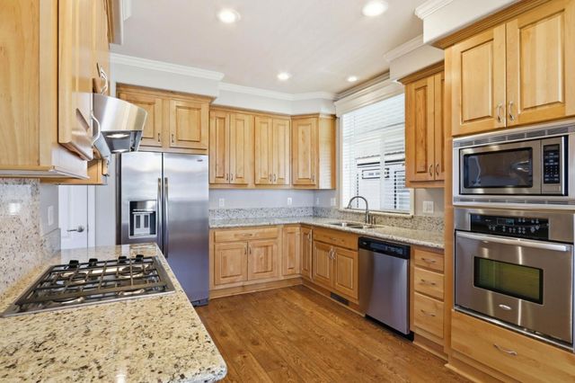 1225 Vienna Drive 243, Sunnyvale, CA 94089