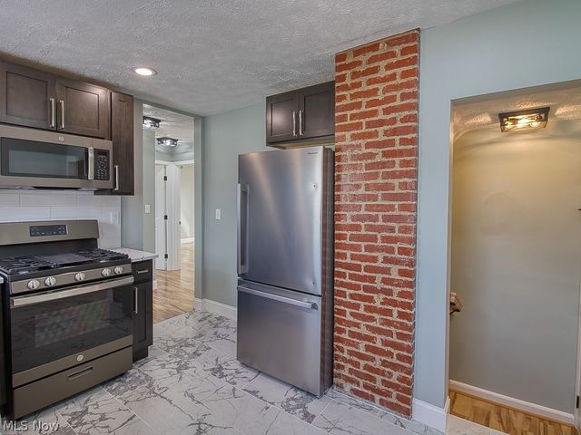 5706 Virginia Avenue, Parma, OH 44129