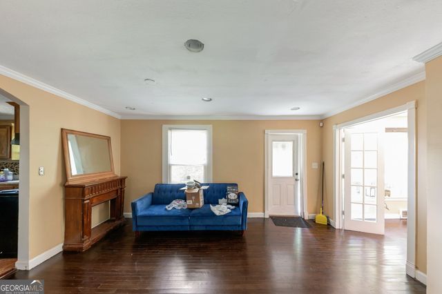 3220 Memorial Drive, Decatur, GA 30032
