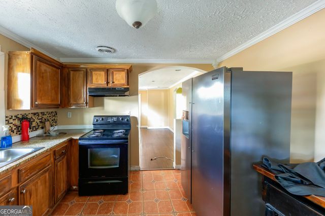 3220 Memorial Drive, Decatur, GA 30032
