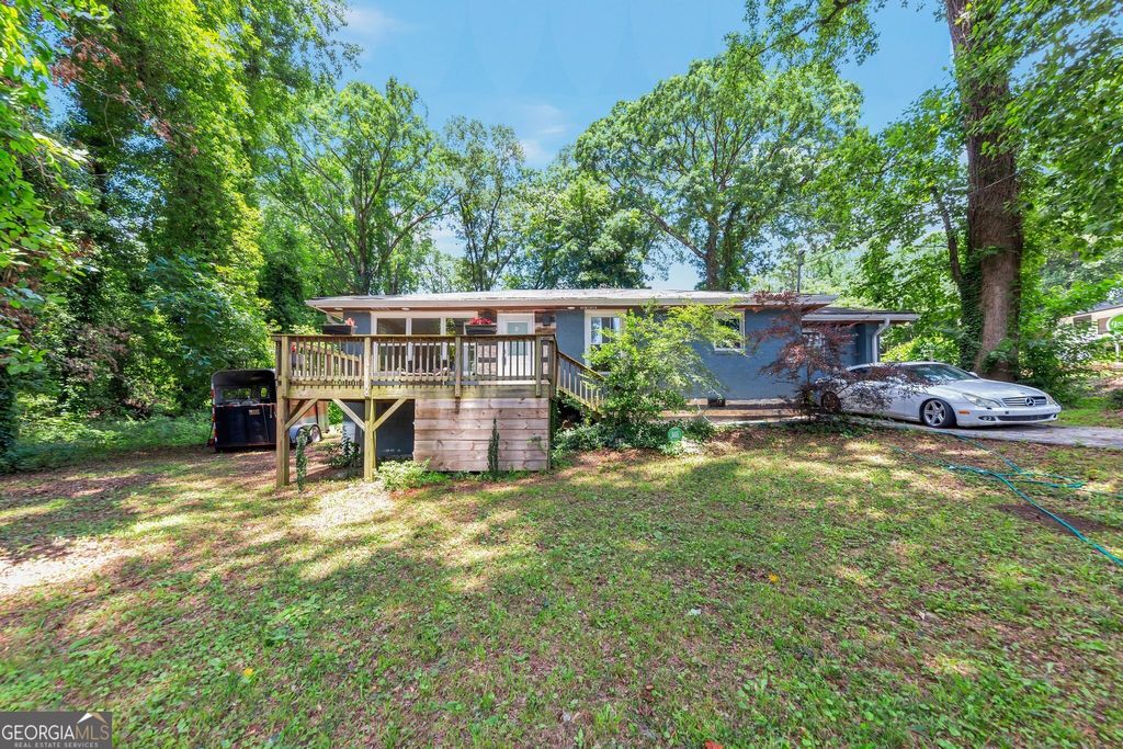 3220 Memorial Drive, Decatur, GA 30032