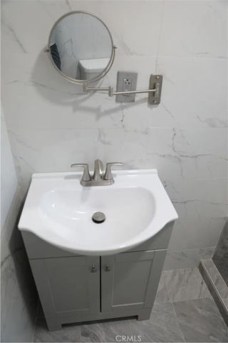 15154 Oliva Avenue, Paramount, CA 90723