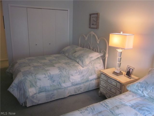 22555 Center Ridge Road 204, Rocky River, OH 44116