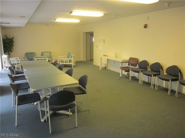 22555 Center Ridge Road 204, Rocky River, OH 44116