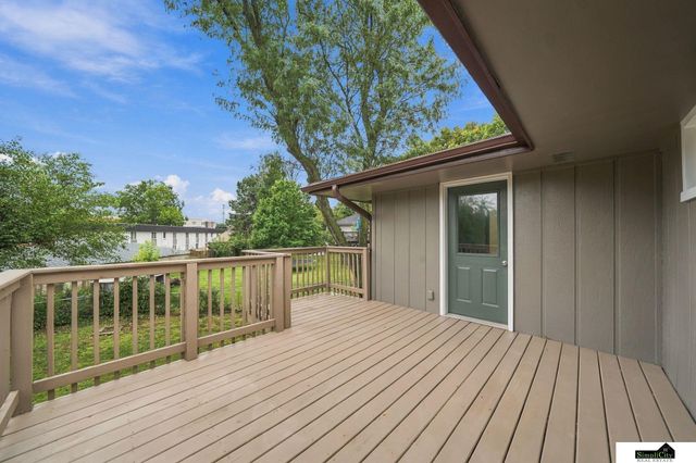 2501 Jameson North, Lincoln, NE 68512