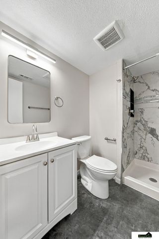 2501 Jameson North, Lincoln, NE 68512