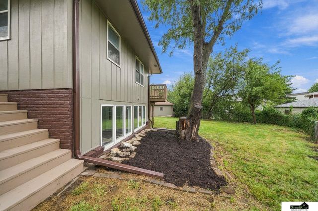 2501 Jameson North, Lincoln, NE 68512