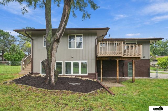 2501 Jameson North, Lincoln, NE 68512