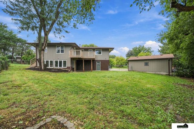 2501 Jameson North, Lincoln, NE 68512