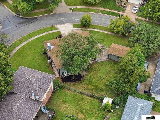 2501 Jameson North, Lincoln, NE 68512