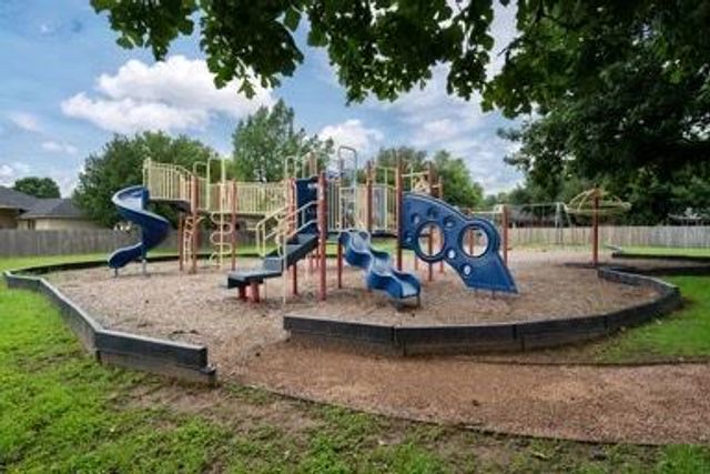 604 Belmont DR, Georgetown, TX 78626