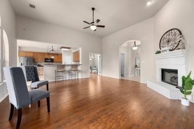 604 Belmont DR, Georgetown, TX 78626