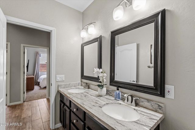 10018 E KAREN Drive, Scottsdale, AZ 85260