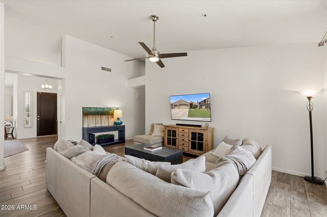 10018 E KAREN Drive, Scottsdale, AZ 85260