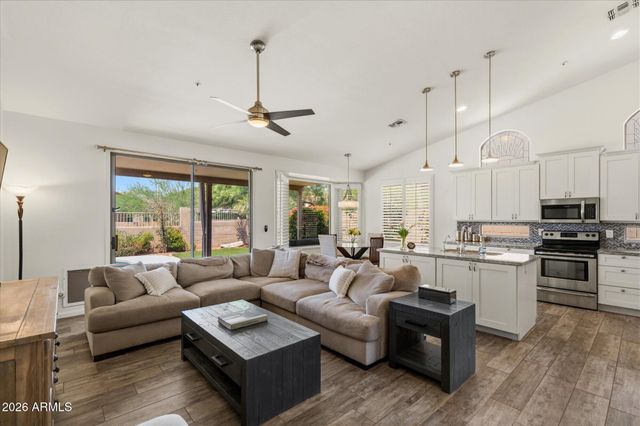 10018 E KAREN Drive, Scottsdale, AZ 85260