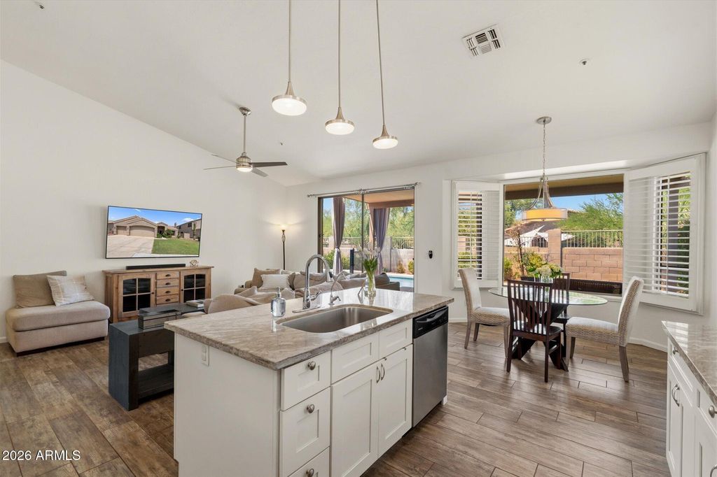 10018 E KAREN Drive, Scottsdale, AZ 85260 — photo 5