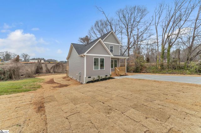 193 Dodd Street, Wellford, SC 29385