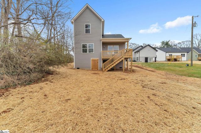 193 Dodd Street, Wellford, SC 29385