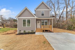 193 Dodd Street, Wellford, SC 29385