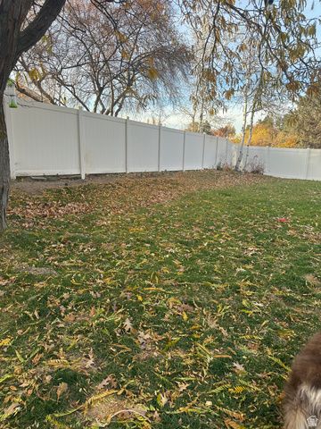 8642 S CESSNA CIR, Sandy, UT 84093