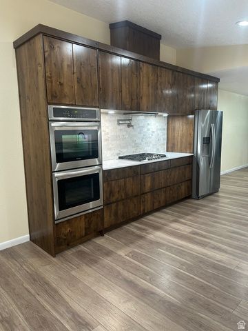 8642 S CESSNA CIR, Sandy, UT 84093