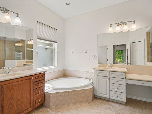 12231 LAVENDER LOOP, Bradenton, FL 34212