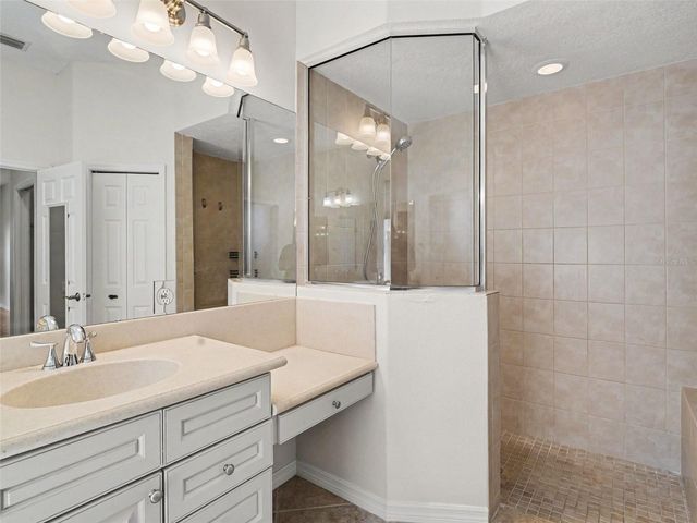 12231 LAVENDER LOOP, Bradenton, FL 34212
