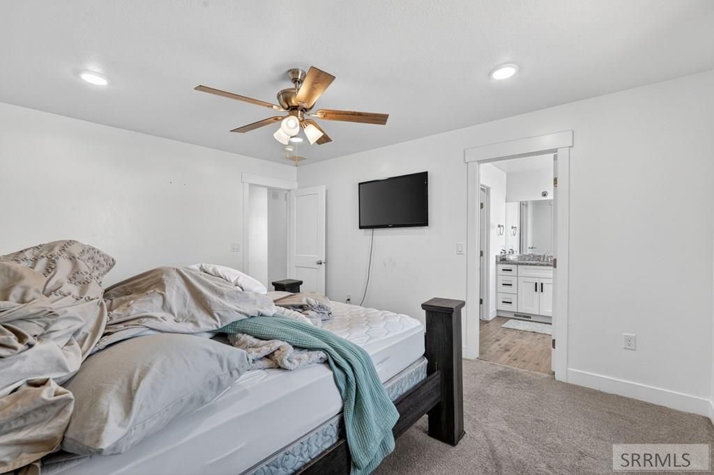 Image 11 of property listing at 250 N 200 W, Downey, ID 83234