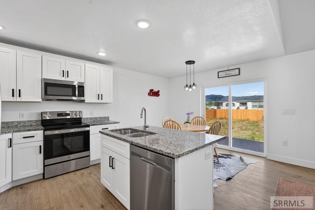 Image 6 of property listing at 250 N 200 W, Downey, ID 83234