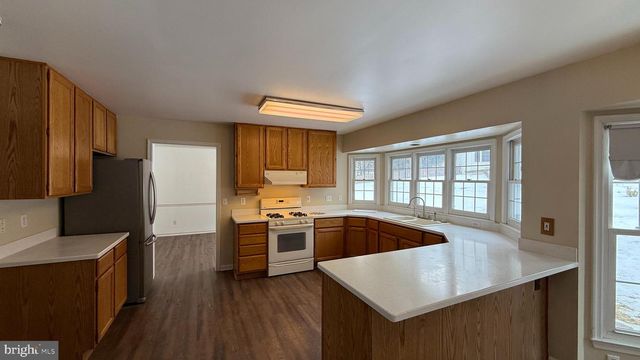 28 WESTBROOK LN, Stafford, VA 22554