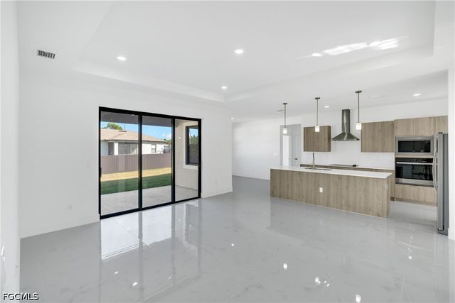 761 Nina AVE S, Lehigh Acres, FL 33974