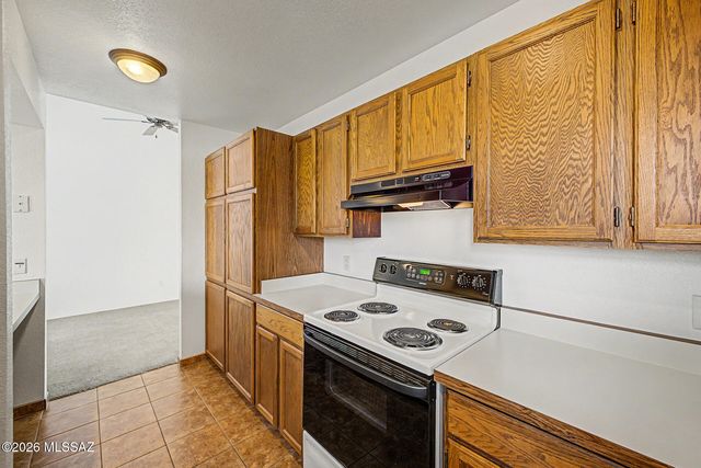 6510 N Tierra de las Catalinas Apt 82, Tucson, AZ 85718