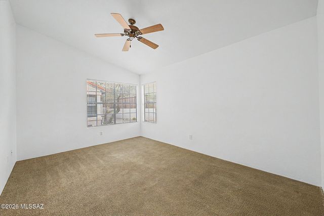 6510 N Tierra de las Catalinas Apt 82, Tucson, AZ 85718
