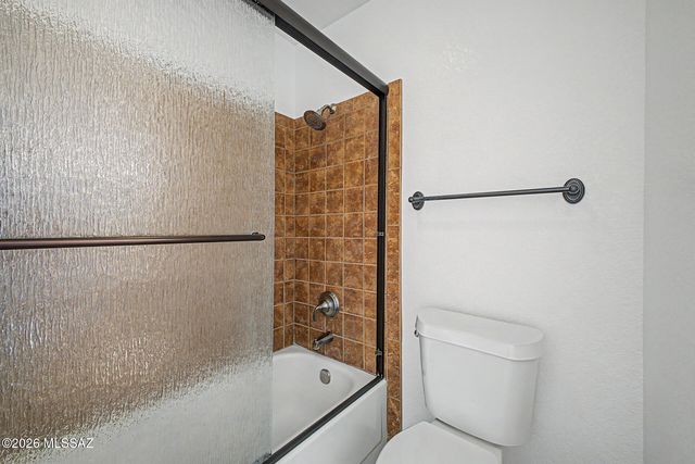 6510 N Tierra de las Catalinas Apt 82, Tucson, AZ 85718