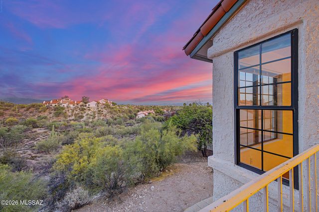 6510 N Tierra de las Catalinas Apt 82, Tucson, AZ 85718