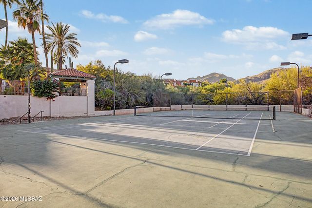 6510 N Tierra de las Catalinas Apt 82, Tucson, AZ 85718
